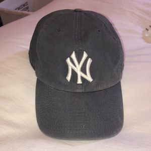 Women’s Yankees hat